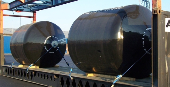 CCS de alta qualidade Marine Polyurethane Colorful Foam Fender para o navio