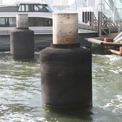 Pele submarina de EVA Foam Fender With Polyurea da filhós do molhe