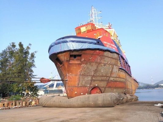 As bolsas a ar de borracha infláveis do navio da doca seca lançam o preço de fábrica dos barcos para a venda