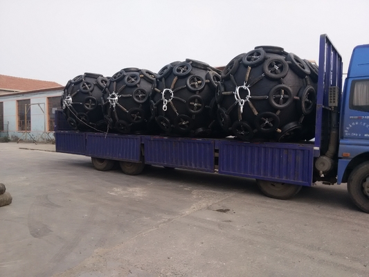 80kpa certificou profissionalmente para-choques de borracha pneumáticos de flutuação duráveis do pneumático para o navio &amp; o barco