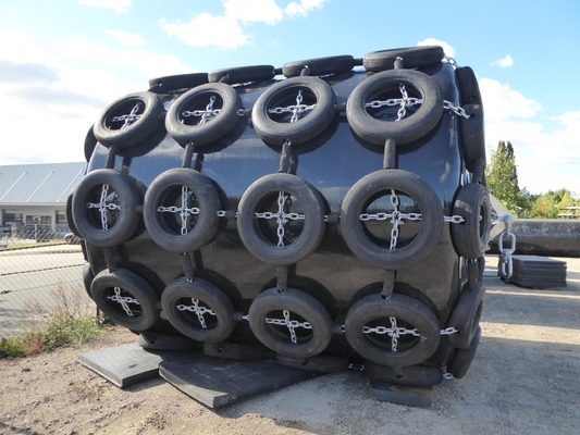 Poliuretano EVA Filled Fender Foam Buoy para o iate e o barco