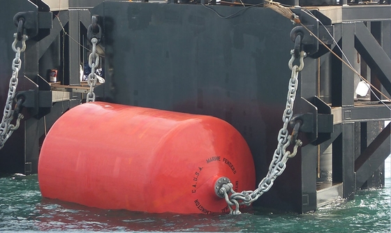 Revestimento de flutuação de Polyurea do para-choque do barco de EVA com o porto personalizado anticolisão