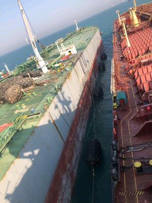 Barco de pesca de borracha do para-choque da plataforma a pouca distância do mar pneumática