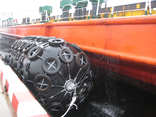 50kpa Marine Natural Rubber Fender pneumática inflável
