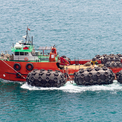 Tipo de flutuação Marine Pneumatic Rubber Fender de Yokohama