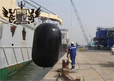 Fender hidro-pneumático de borracha de alta qualidade para submarino