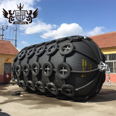 ISO 17357 Padrão 50kPa/80kPa Yokohama Fender de borracha com pneus e cadeia Fender flutuante marinho