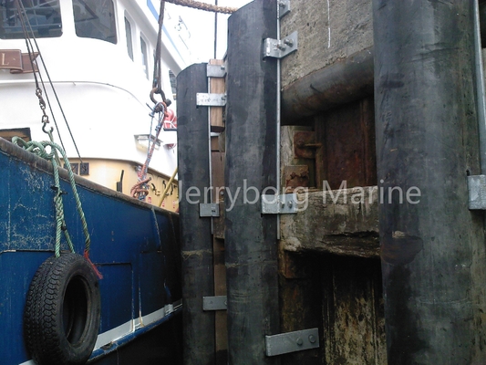 Fenders de borracha de tipo D personalizáveis para a segurança dos navios e do cais
