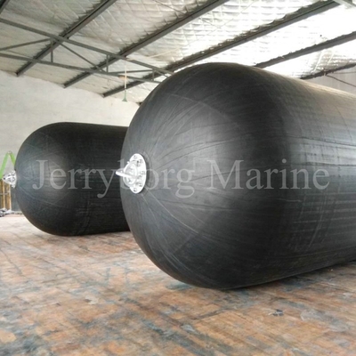 navio de 2.5m*4.0m que entra Yokohama pneumático Marine Rubber Fenders