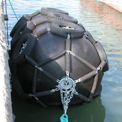 navio de 2.5m*4.0m que entra Yokohama pneumático Marine Fenders