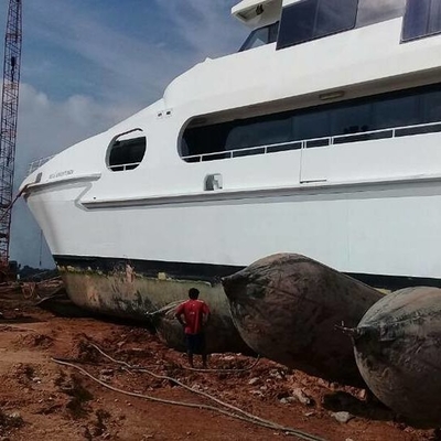 Marine Airbag de flutuação durável de borracha natural D0.8m*L12m para o lançamento do navio e o embarcadouro seco